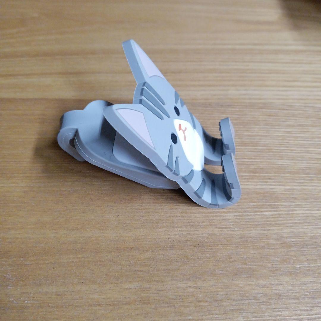 猫のスマホスタンド