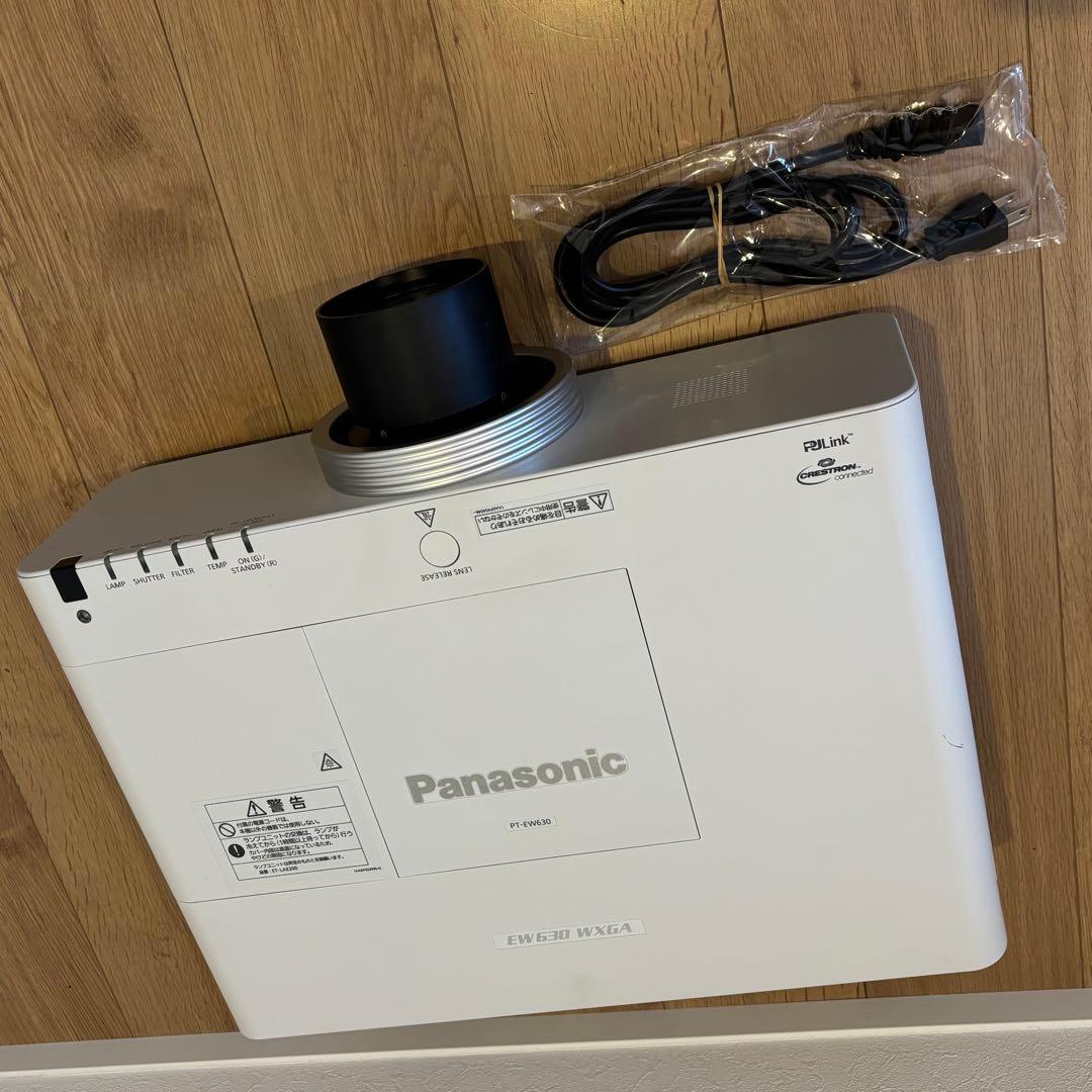 良品 Panasonic パナソニックEW630プロジェクター使用時間2047h