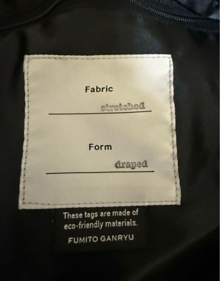 a*t様 FUMITO GANRYU 2025SS ブラックショルダーバッグ