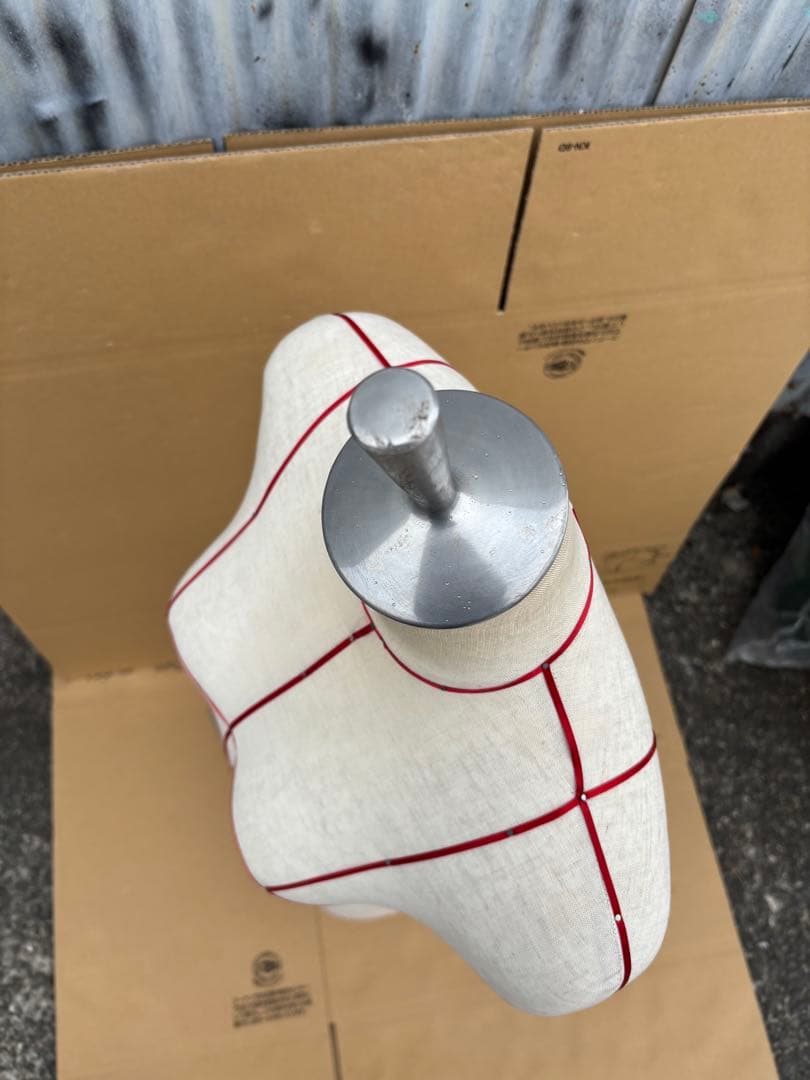 夢八トルソー　トルソーボディマネキン　ボディーライン入り洋装ソーイング卓上