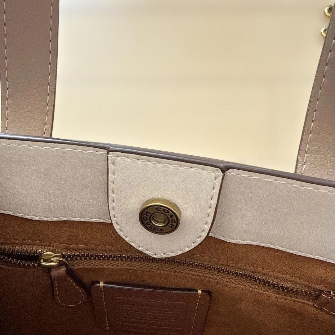 COACH ホースアンドキャリッジバッグ