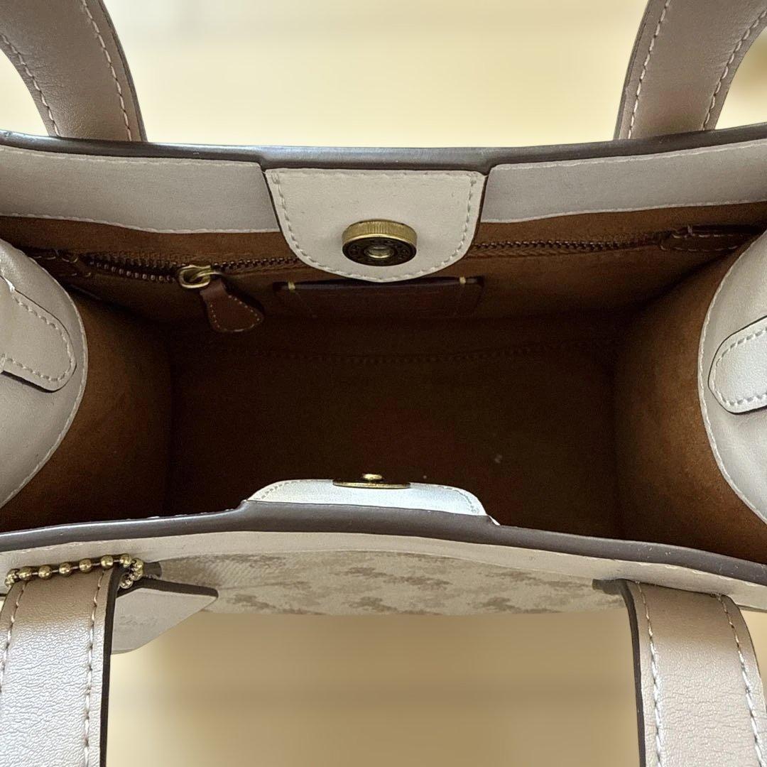 COACH ホースアンドキャリッジバッグ