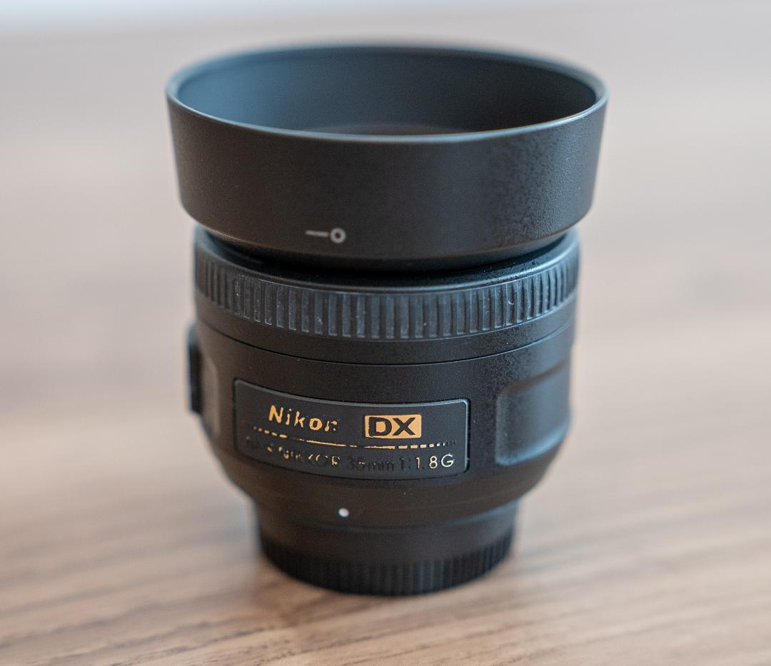 Nikon DX 35mm f1.8レンズ