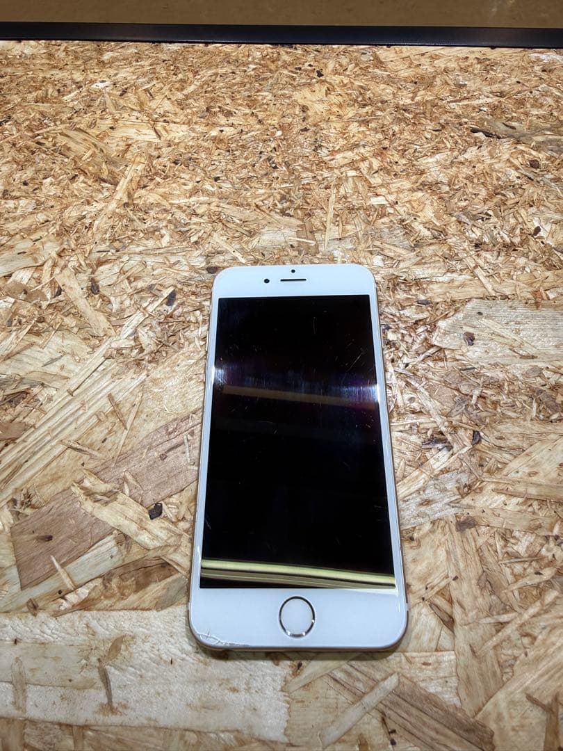 Apple iPhone 6 ゴールド 本体