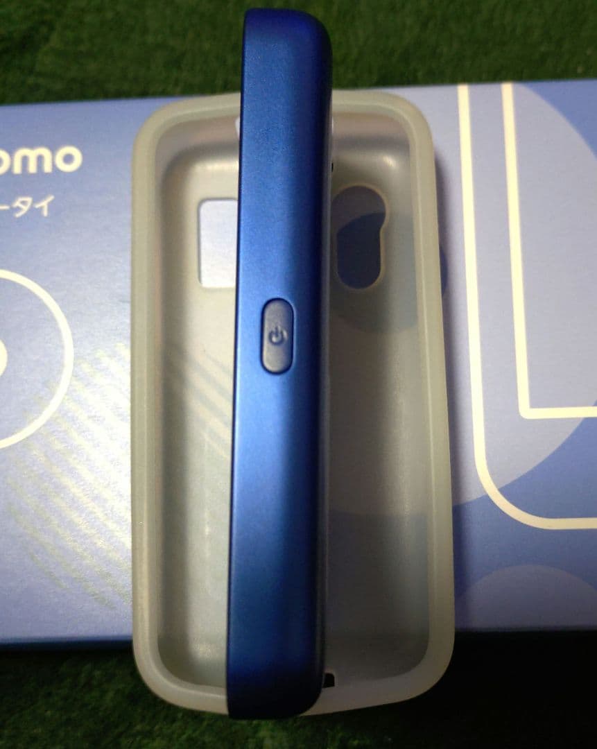 docomo KY-41C スマートフォン 本体+シリコンカバー