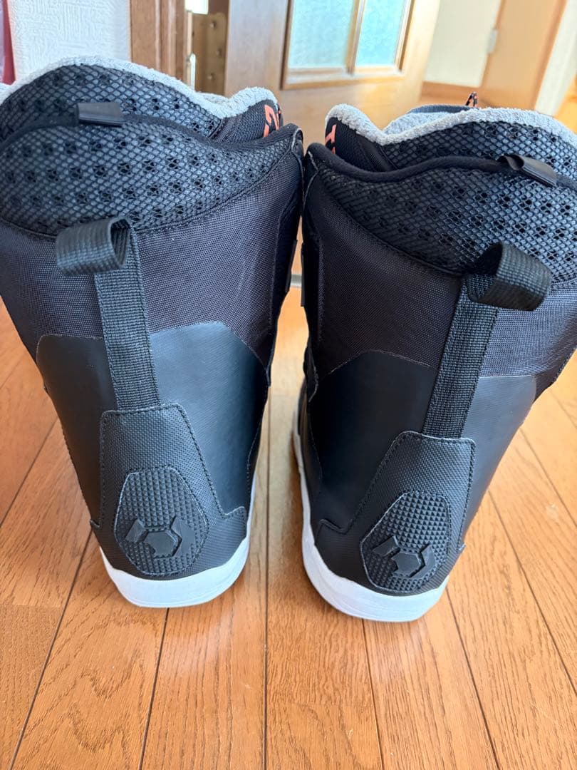 NORTHWAVE ブラック スノーボードブーツ