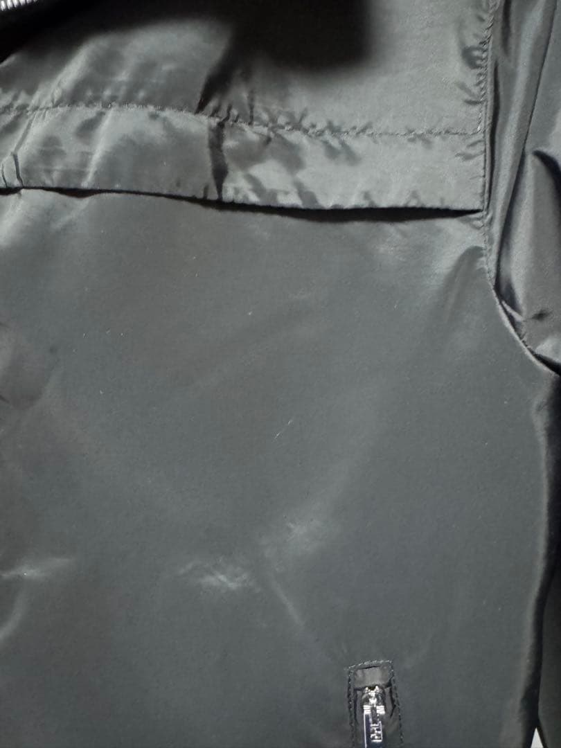 プラダ　PRADA ナイロン　ジャケット　ジャンパー　ブルゾン