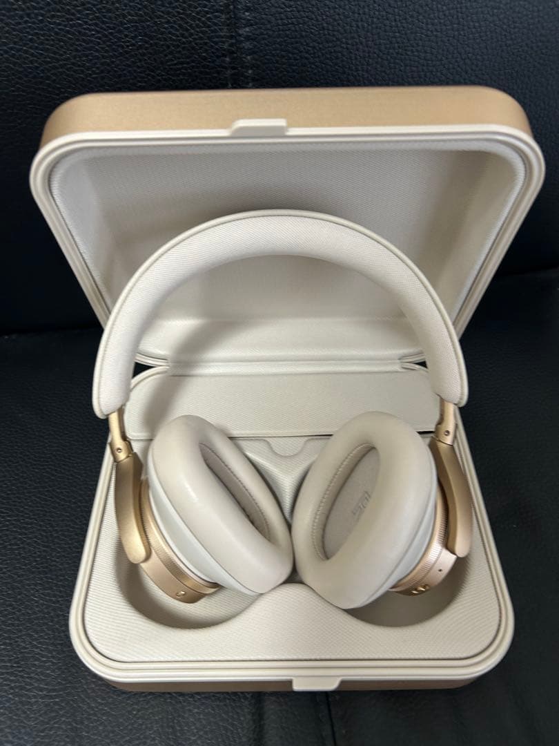 BEOPLAY H95 【Bang & Olufsen】