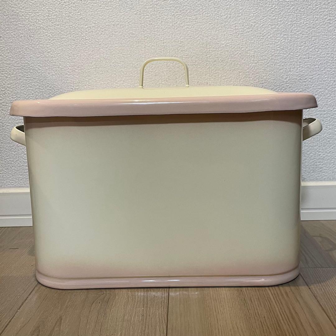 お値下げ‼️イマン ダイアナローズBOX缶　美品 廃盤　レア