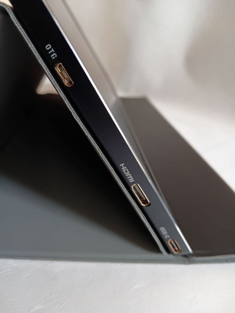 MISEDI モバイルモニター・ディスプレイ 15.6インチ