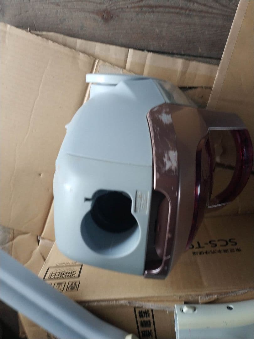 だいぶ傷や汚れあります■東芝　キャニスター掃除機　VC-CA9