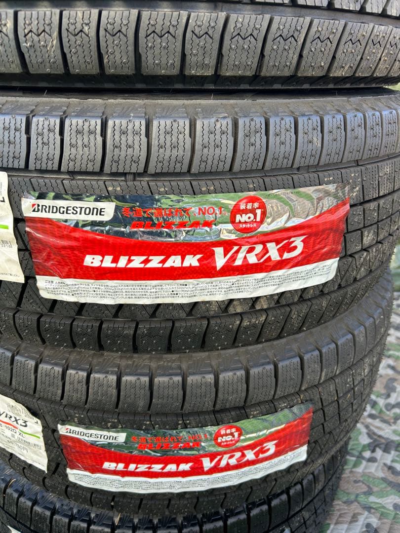 ［新品未使用］スタッドレスタイヤ＋ホイールセット 225/55R18
