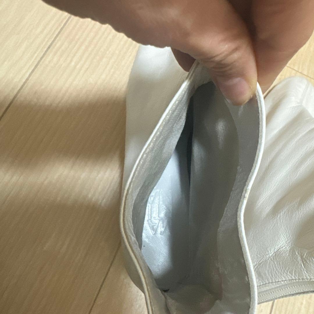 マルティニアーノ　MARTINIANO 白　ブーティー