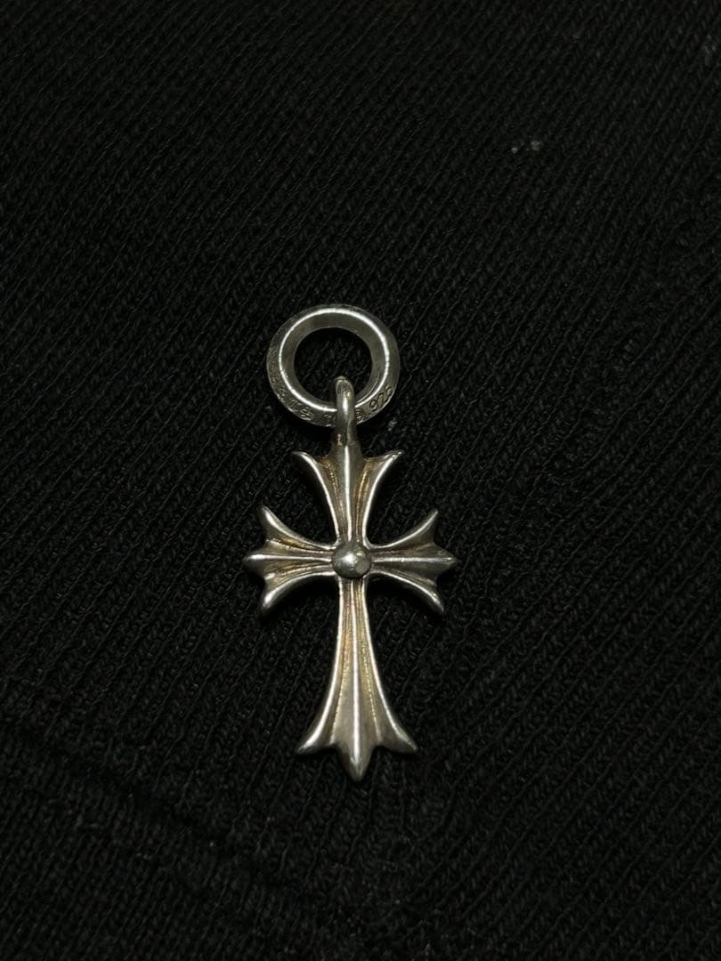 最終値下げ‼️クロムハーツ　Chromhearts タイニーCHクロス