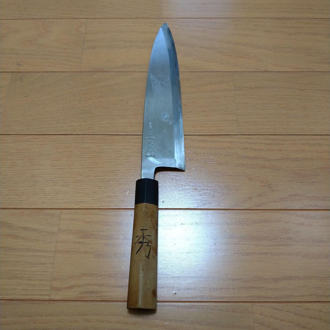 正本相出刃２４センチです。使いやすいです。