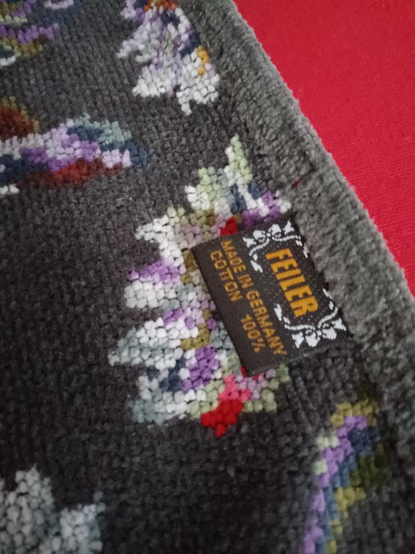 FEILER 花柄 バスタオル 　大判バスタオル　マルチカバー