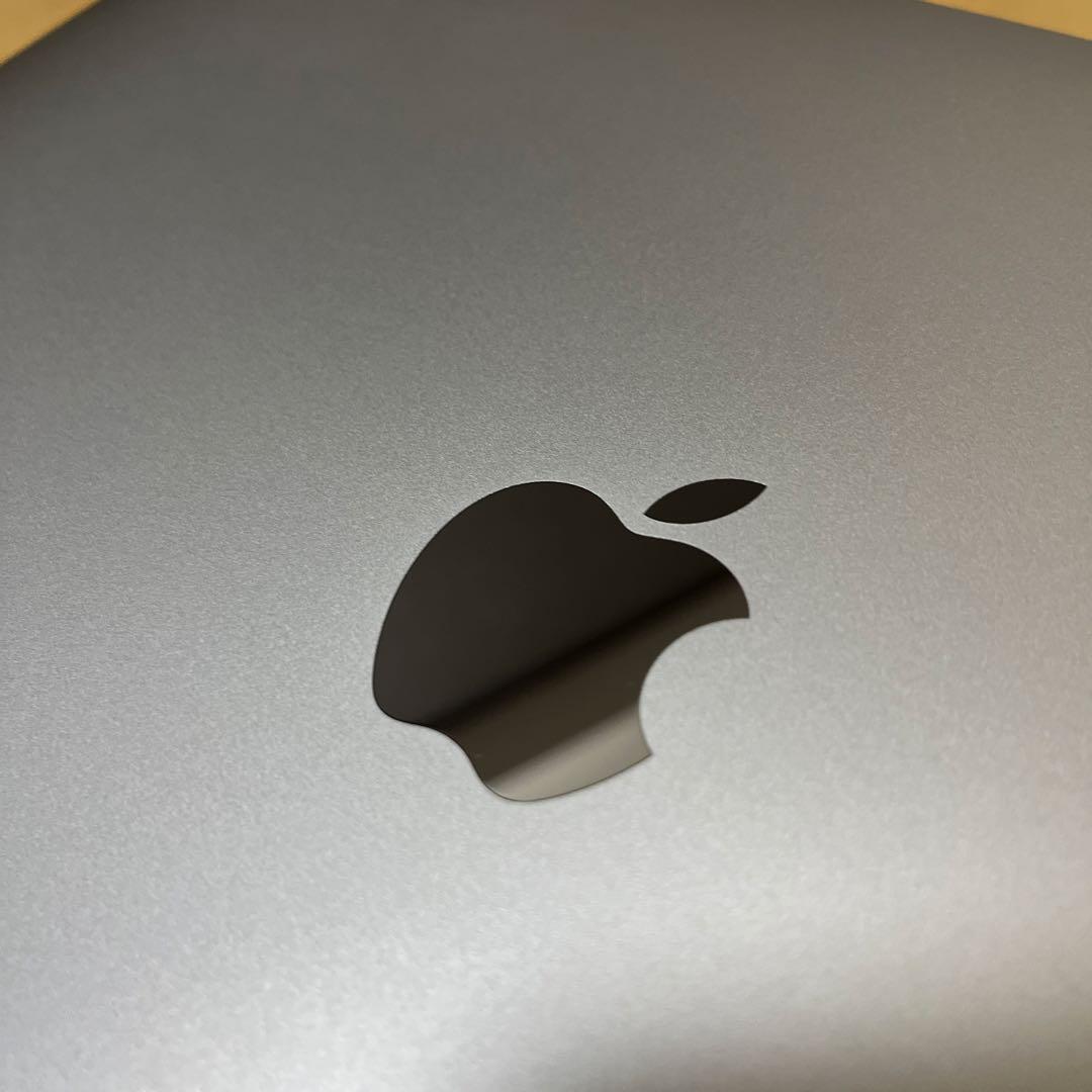 【超美品】Apple MacBook Air M1 8GB 256GB シルバー