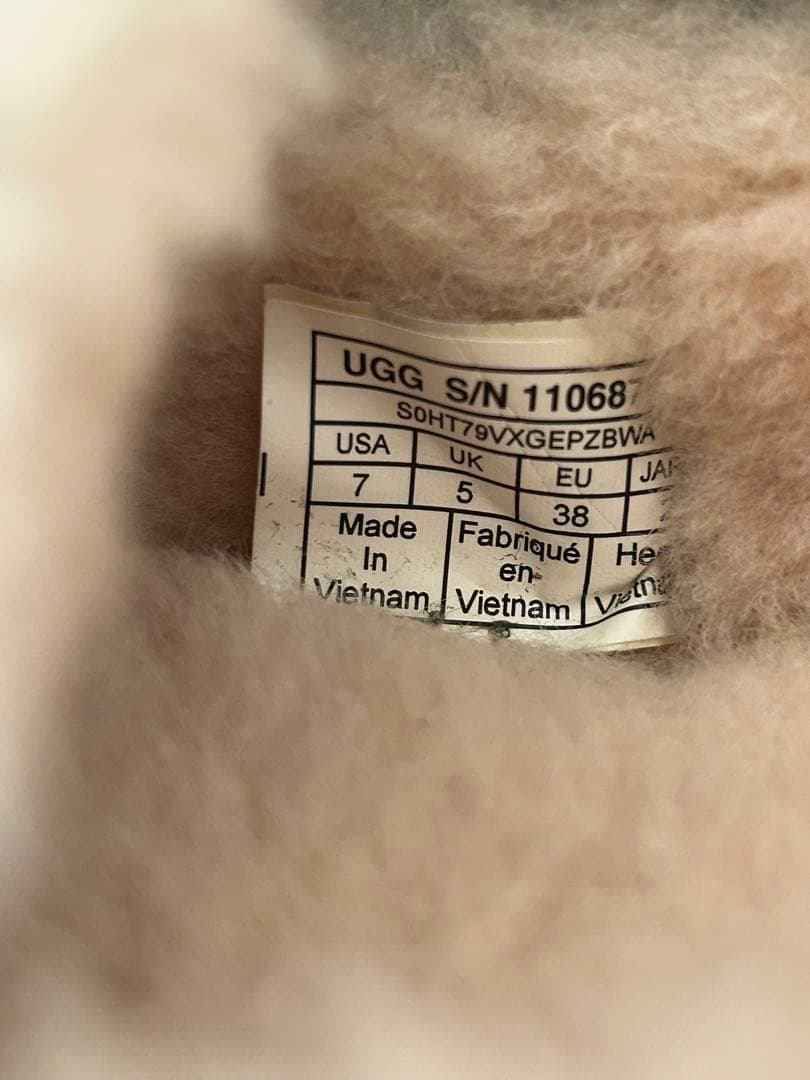 UGG モカシン アンスレー　黒 24cm