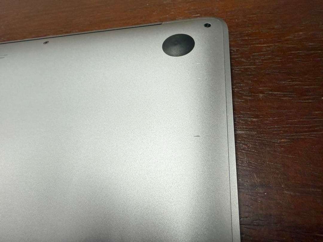 13インチMacBookAir メモリ16GB ストレージ1TB Core i7