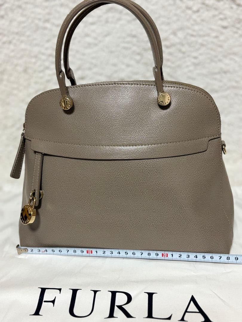 【超美品】フルラ　パイパー　グレージュ ハンドバッグ　ショルダーバッグ