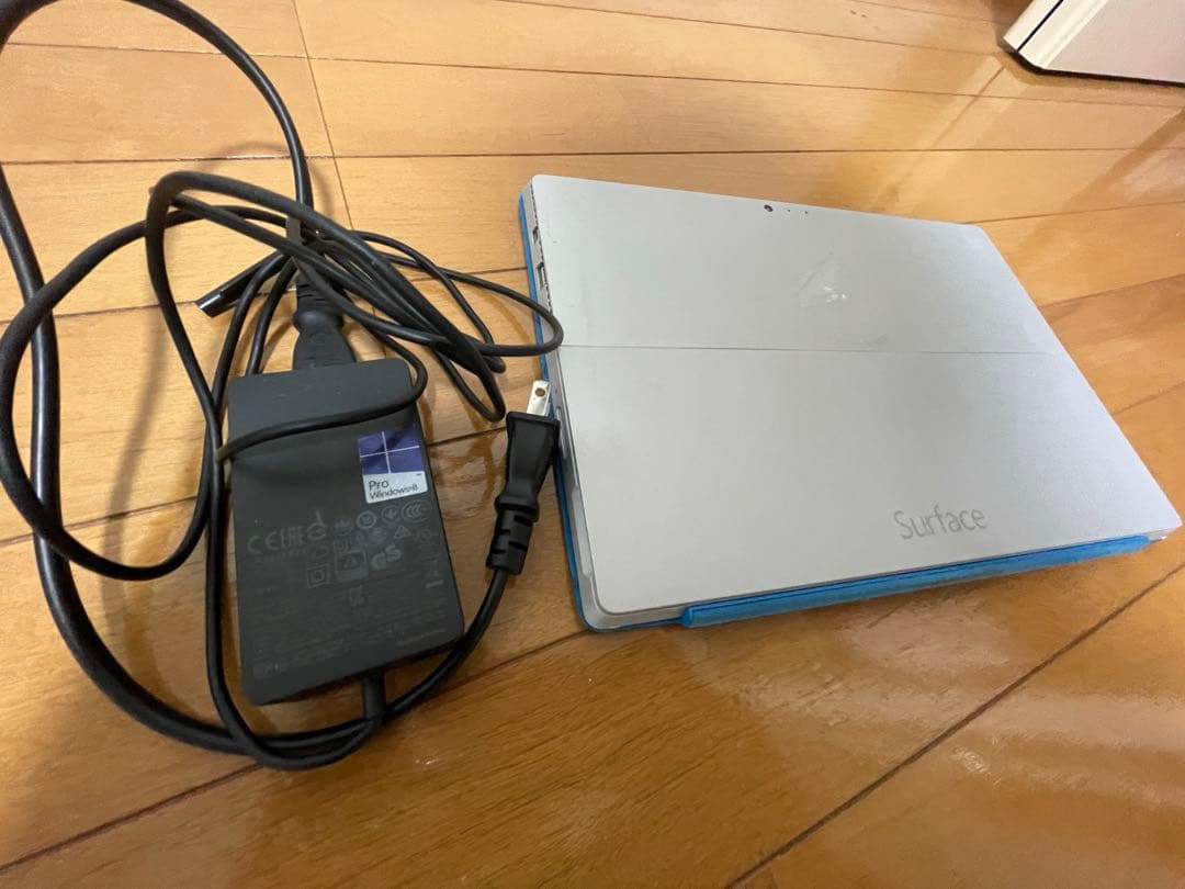 Microsoft Surface Pro 3 本体＋純正カバー＋純正アダプター