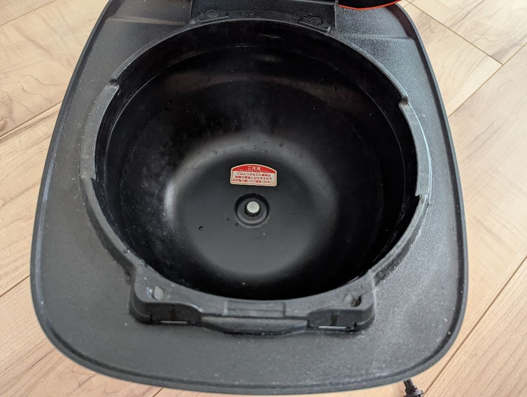 TIGER 炊飯器 rice cooker JPG-G102 5.5合　オレンジ