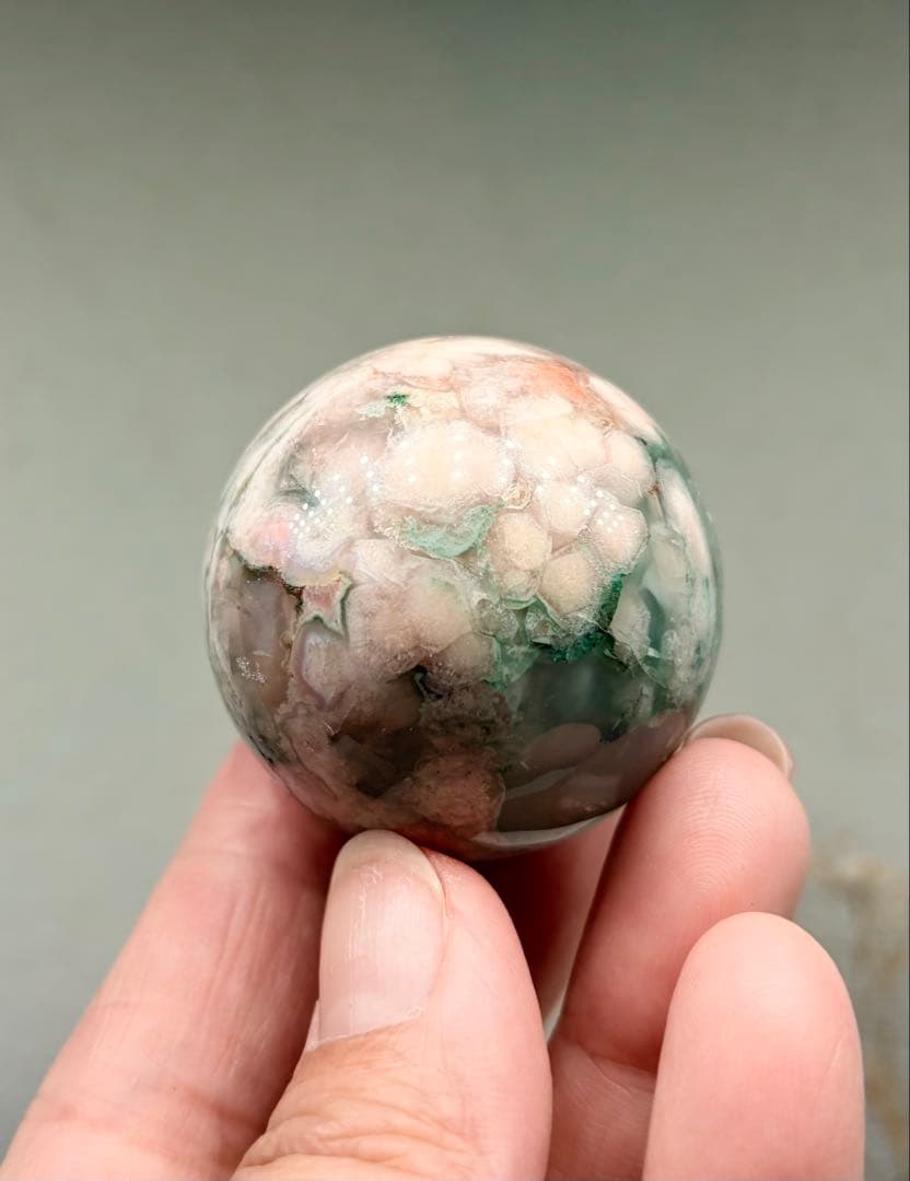 ☆癒し系天然石☆グリーンフラワーアゲート スフィアΦ43mm