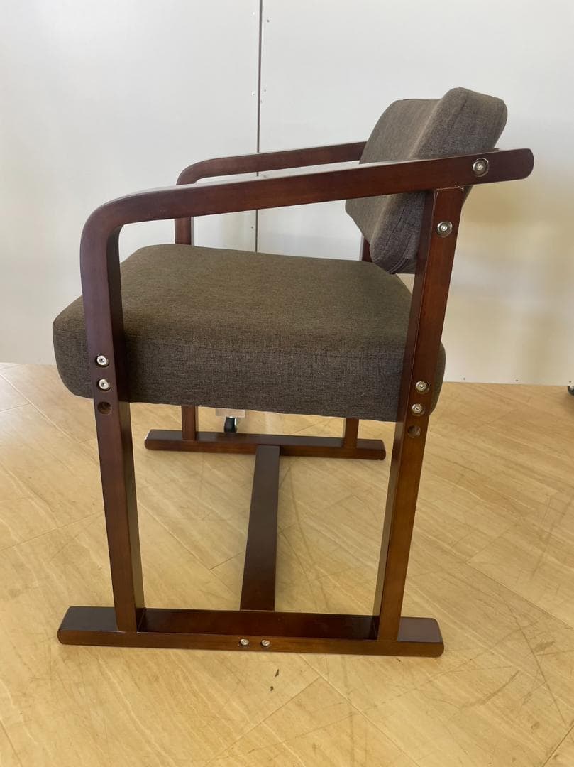 高座椅子　肘置き付き　立ち上がり楽々　高さ調整付き　ブラウン　正座イス　正座椅子