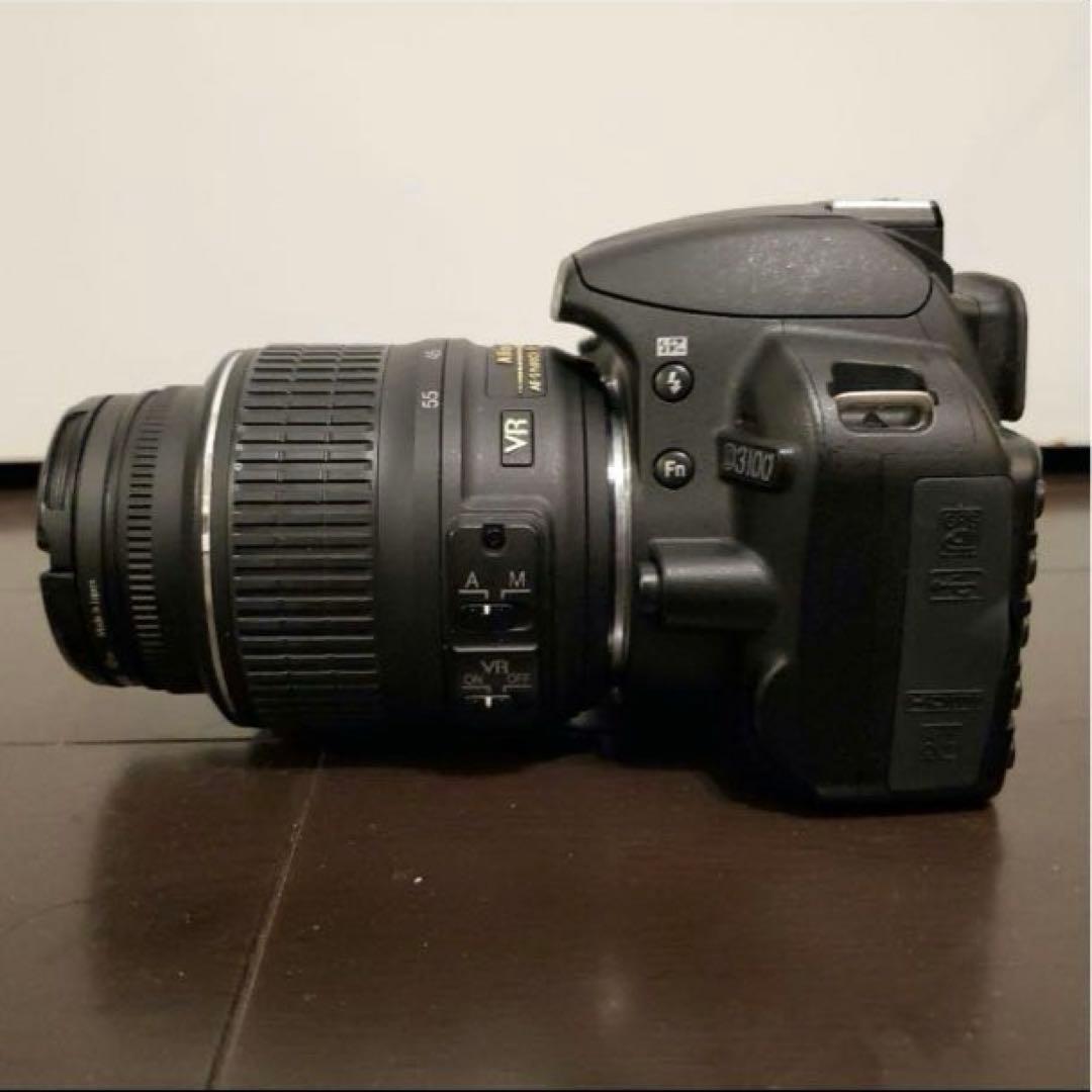 デジタル一眼レフカメラ　NikonD3100