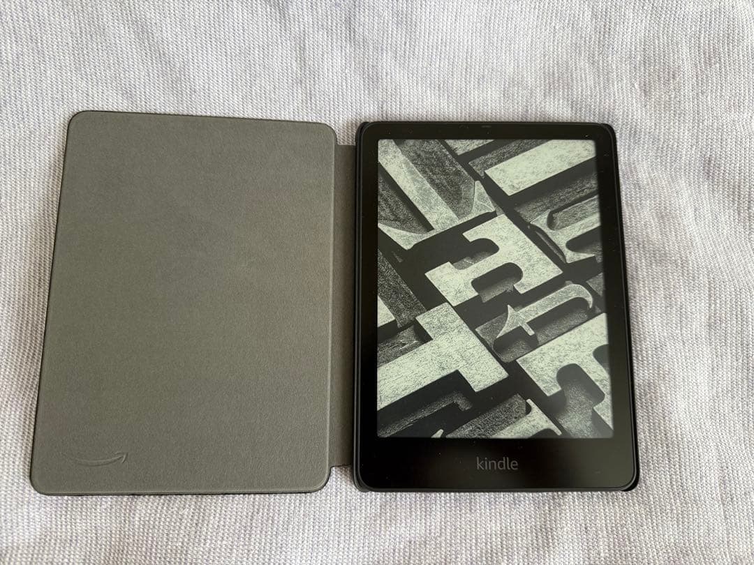 Kindlepaperwhite signature edition ケース付き