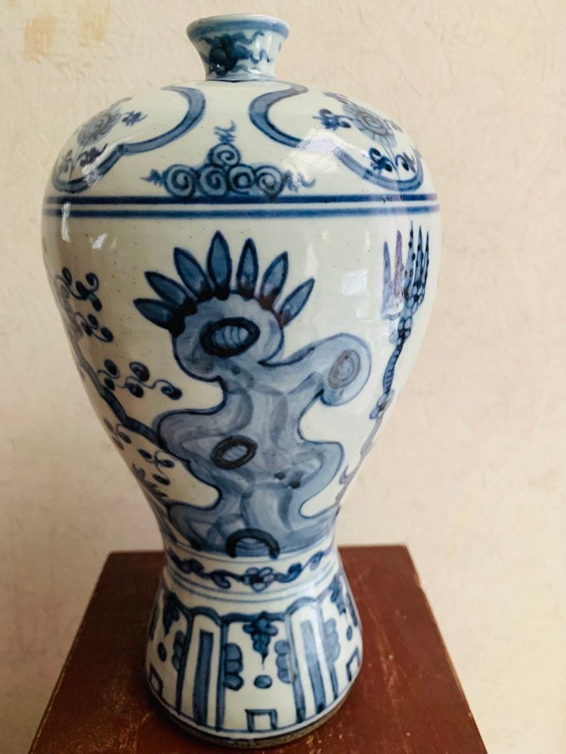 中国明時代晩期染付(青花)花瓶(梅瓶)