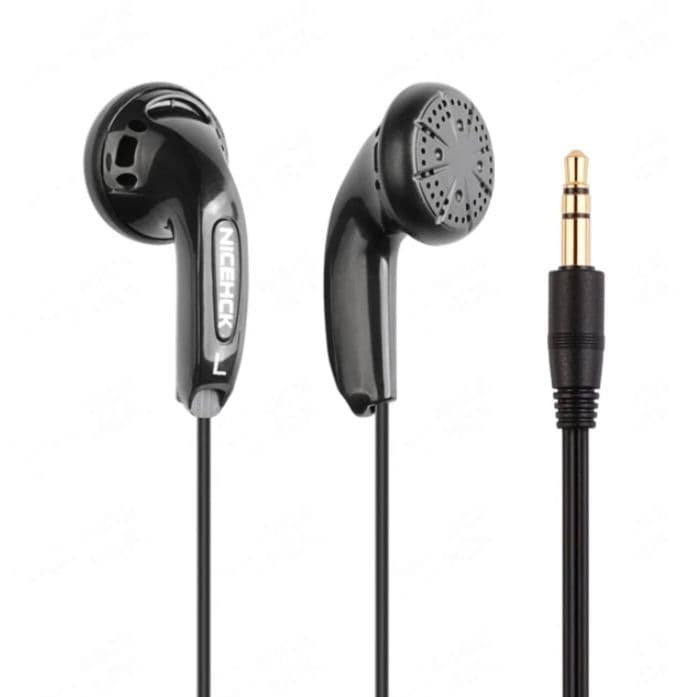 17点セット イヤホン イヤーピース イヤホンケース 3.5mm変換ケーブル