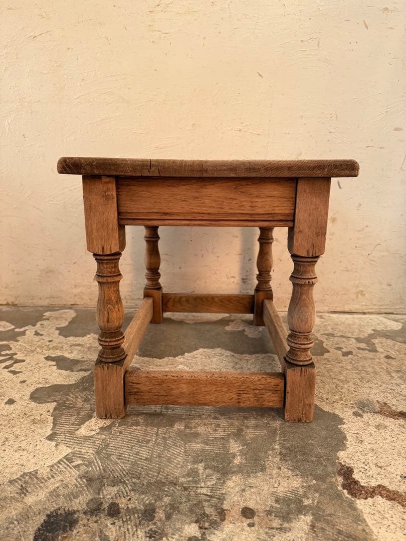 ビンテージ　サイドテーブル ベッドサイドテーブル　スツール　剥離