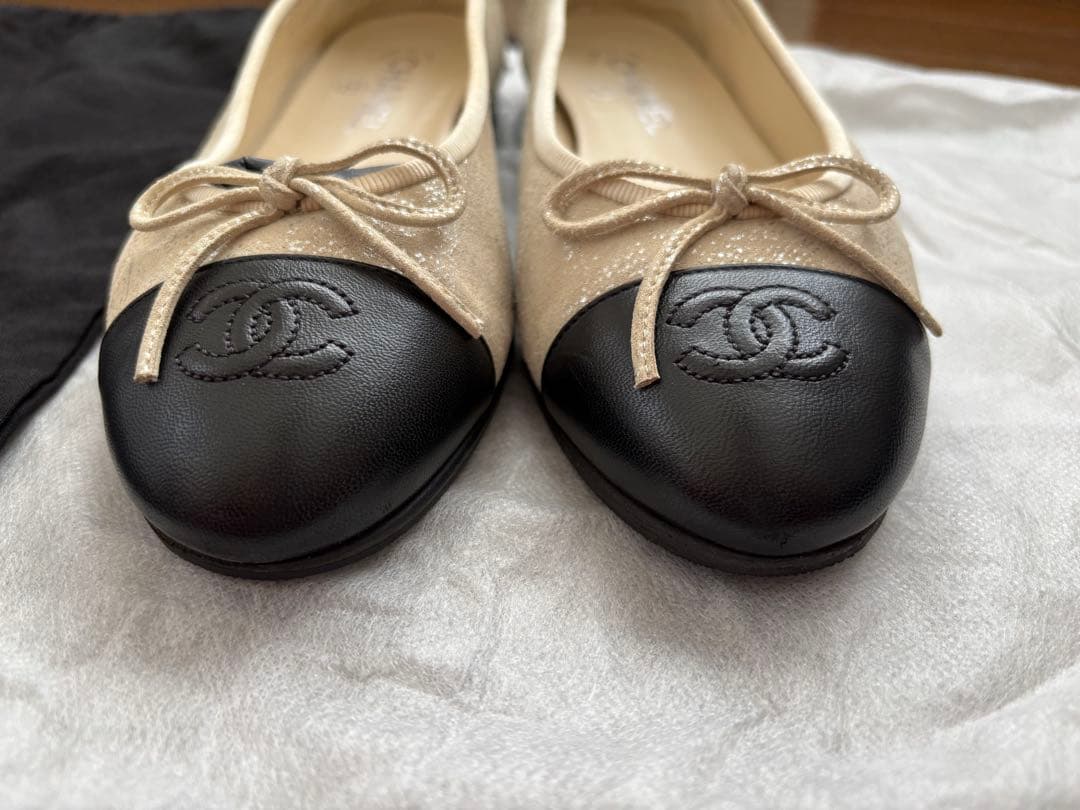 CHANEL フラットシューズ ベージュ/ブラック　39
