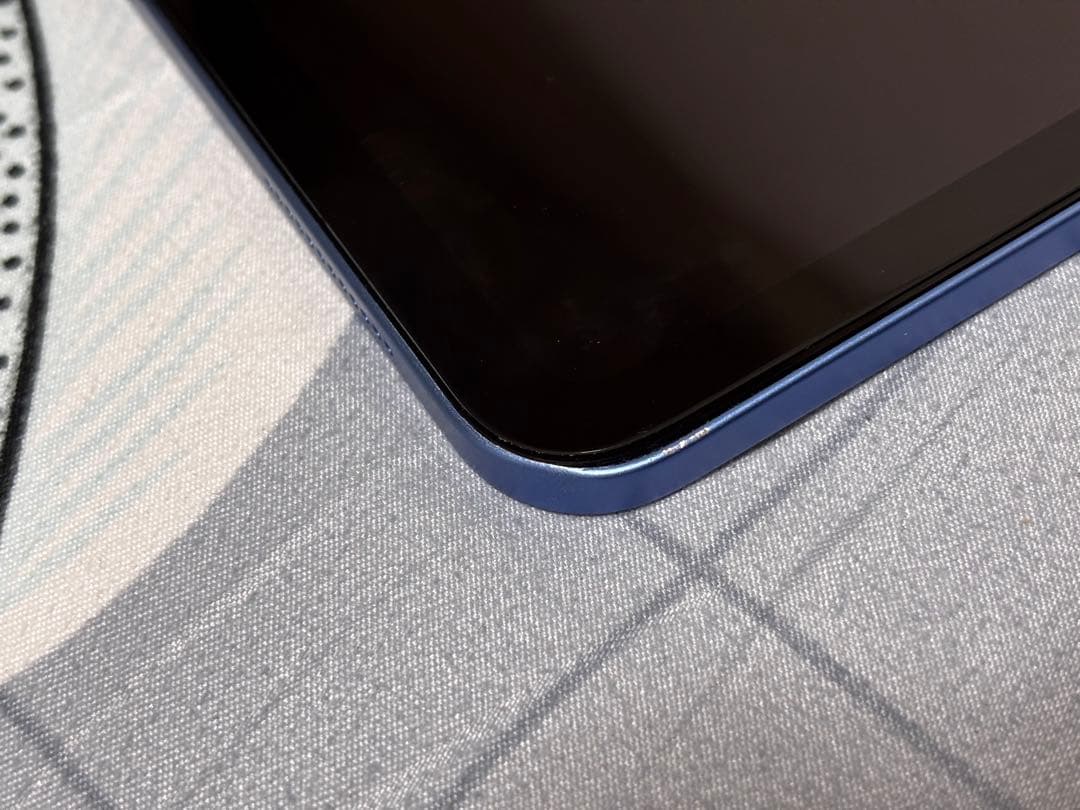 iPad 128GB 第11世代　A16チップ　11インチ　ブルー