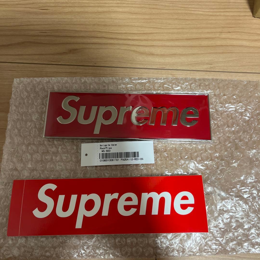 小物 supreme Box Logo Car Emblem