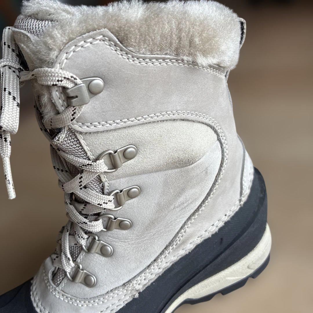 【レディース23.5㎝相当】THE NORTH FACE 防水・防寒スノーブーツ