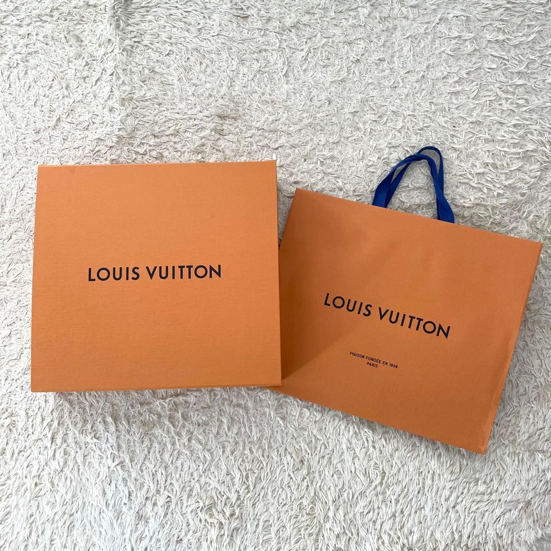 【未使用 保管品】 ルイヴィトン モノグラム フラワータイル 大判 タオル 箱付