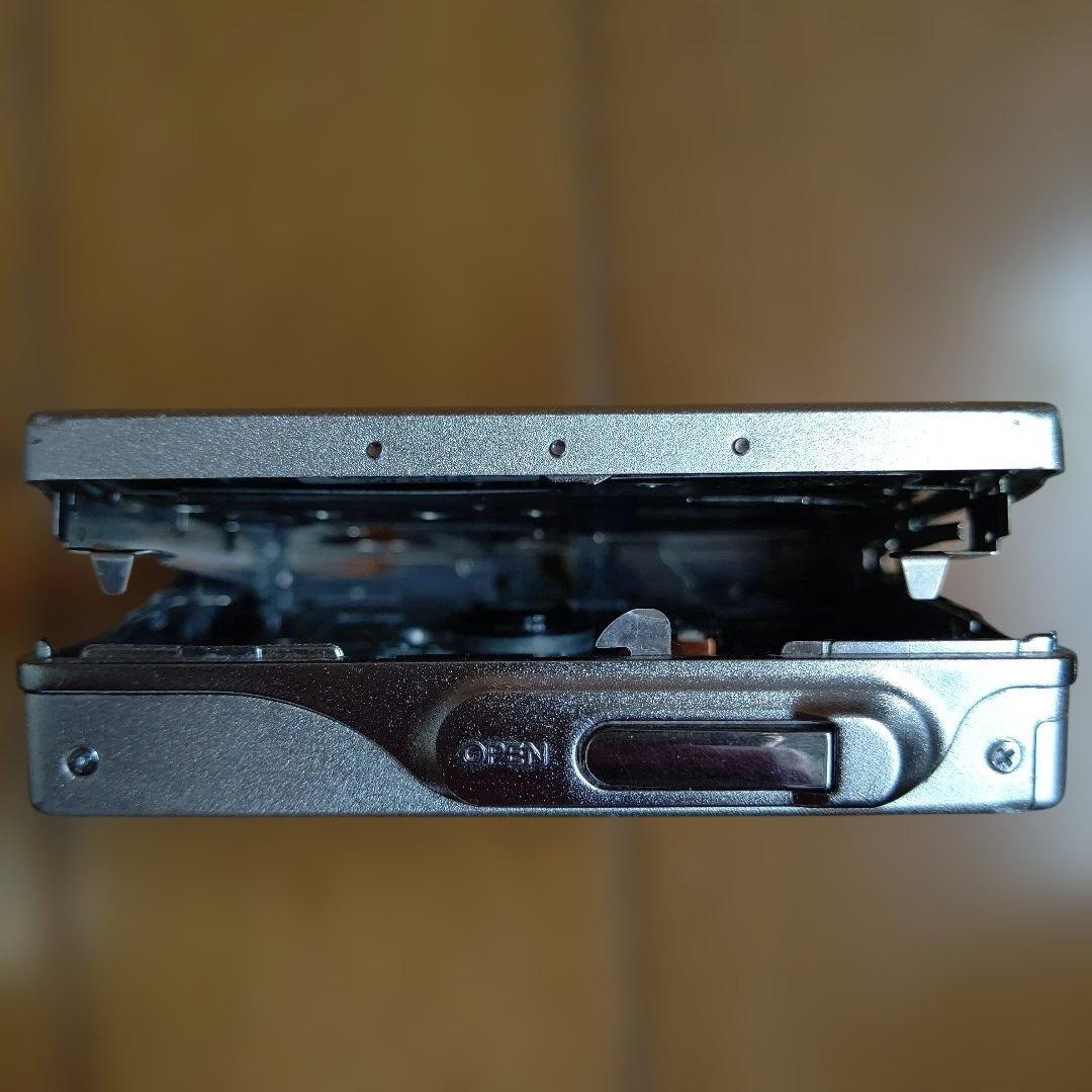 SONY レコーディングMDウォークマン MD-R909