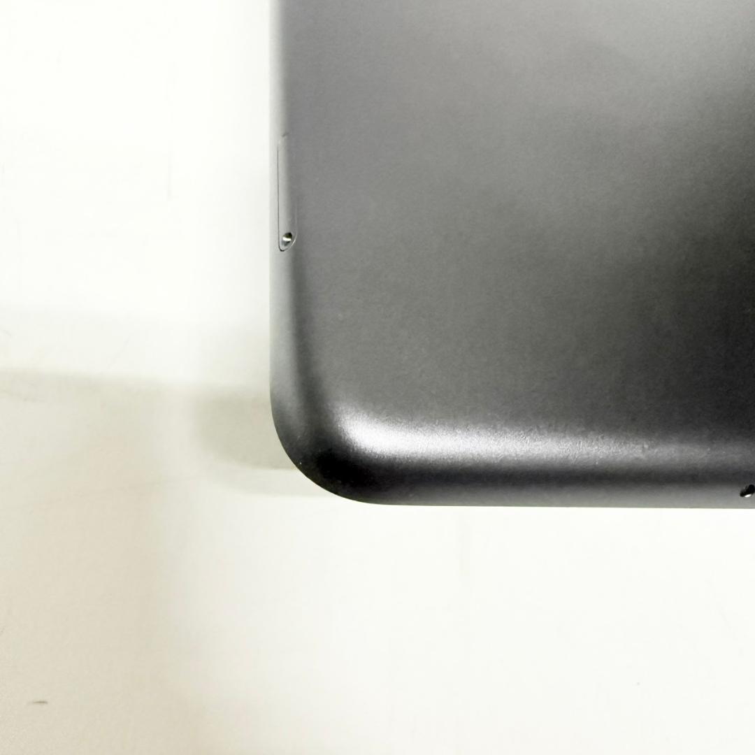 ②iPad　本体　第7世代　128GB　WiFi+Cellularモデル　箱付き