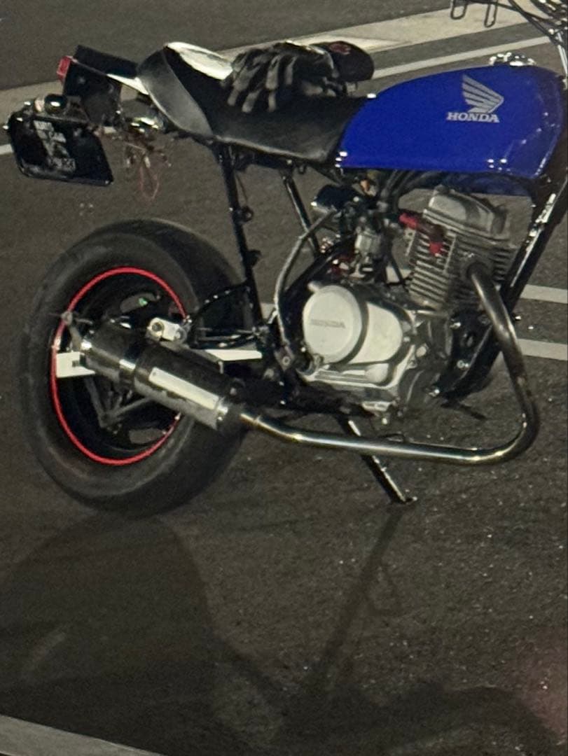 ABCエイプ50、100 モリワキカーボンマフラー