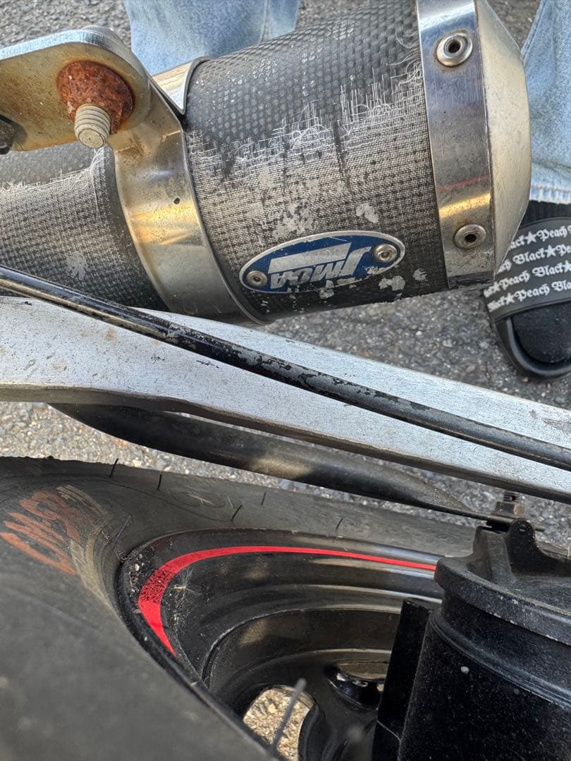 ABCエイプ50、100 モリワキカーボンマフラー