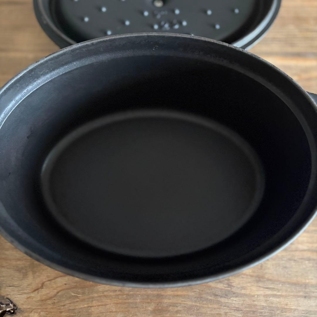 ☆ストウブ ☆ピコ・ココット オーバル 23cm ブラック