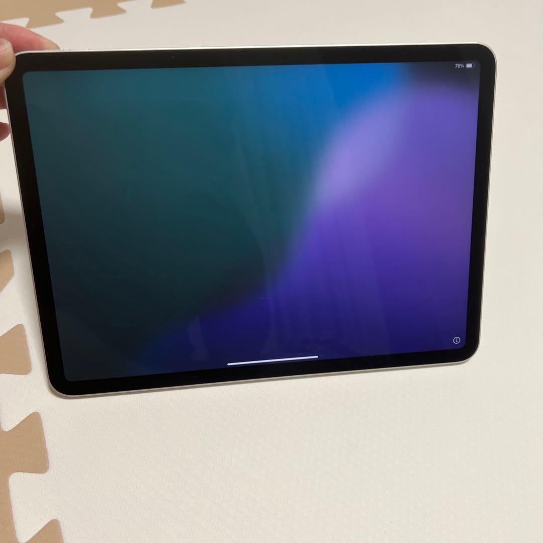 Apple iPad シルバー 本体 + Apple Pencil