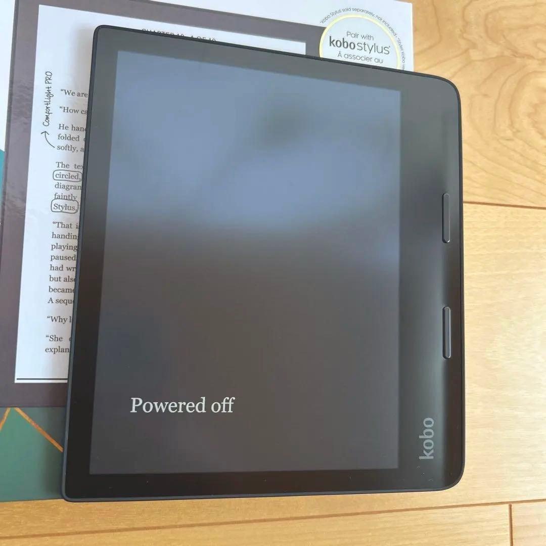 kobo sage 32GB 8インチ　電子書籍リーダー　防水　タッチペン対応