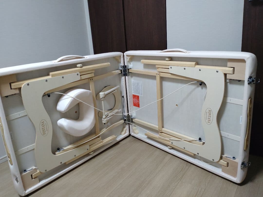 エステベッド　FONTANA リビエラ28 マッサージベッド