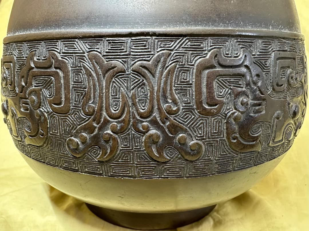 中国古董・明・宣徳銅器・霊獣紋「壺」