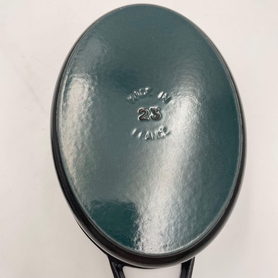 staub ストウブ　ピコ•ココット オーバル　23cm ブラック 両手鍋