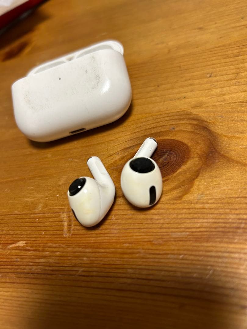 AirPods Pro 第二世代　Lightning