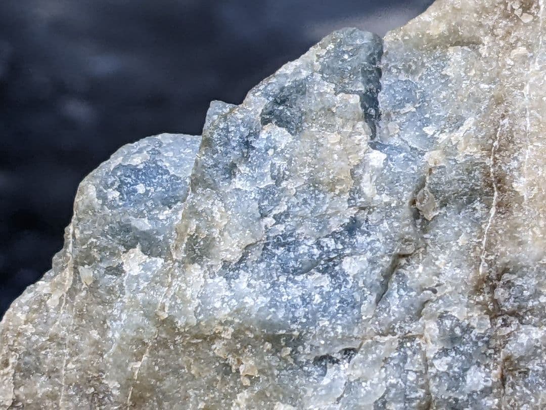 （a-28）大きな入コン沢ヒスイ